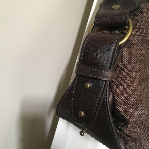 Matt & Nat Samsara Pebbled Neuville Hobo Handbag (Brown) - Picture 4 of 8